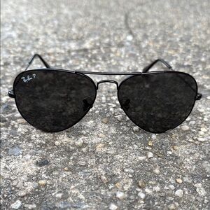 Ray-Ban Black Aviator Sunglasses